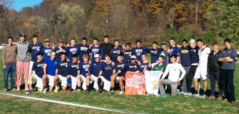 Pitt team photo in autumn at Steel City Showdown, 2015